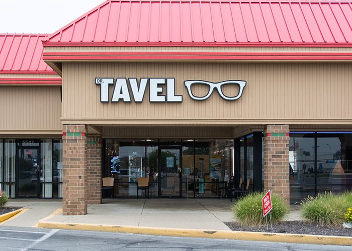 exterior of the eye doctor office, Dr. Tavel in Anderson, Indiana